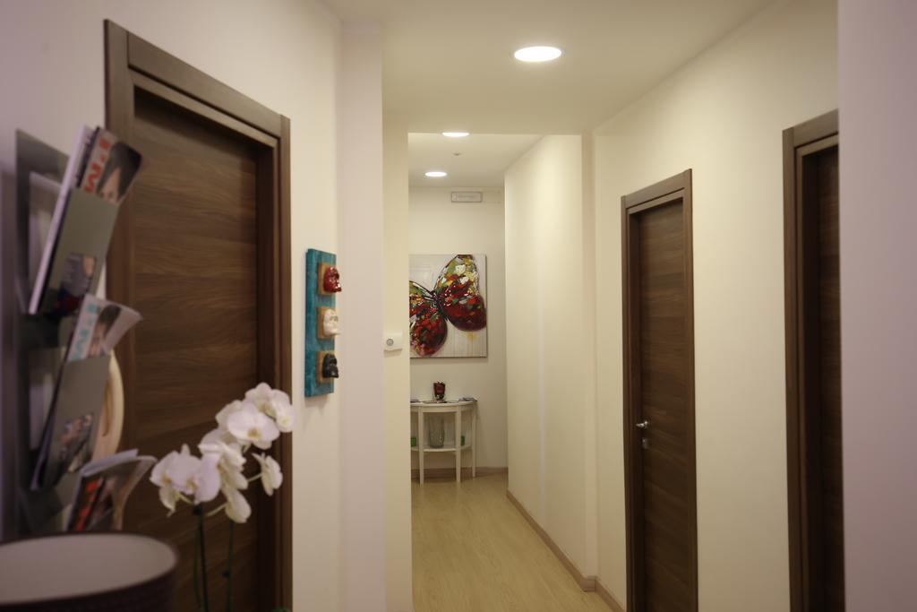 לינה וארוחת בוקר נאפולי Bernini 20 מראה חיצוני תמונה